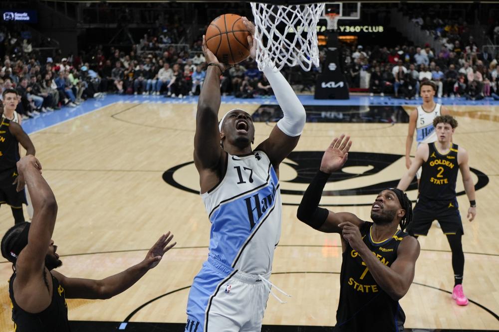 意甲半场：霍伊伦破门，那不勒斯1-0尤文